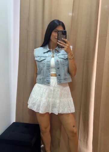 FALDA MINI PERFORADA